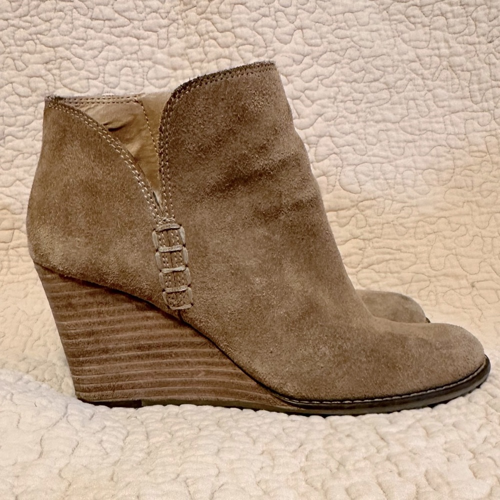 Lucky Brand Yimme Suede Wedge Booties size 7.5